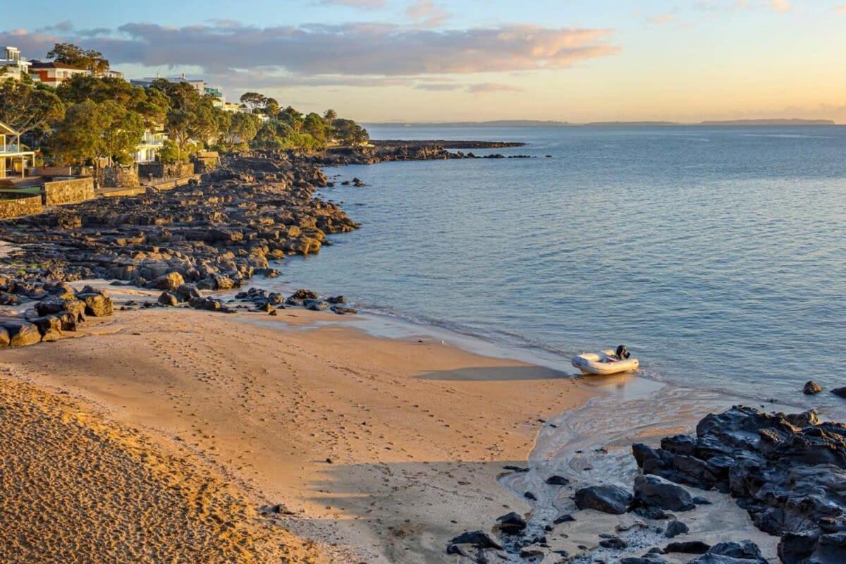 Takapuna Beachfront W Stunning Views Auckland Exterior photo